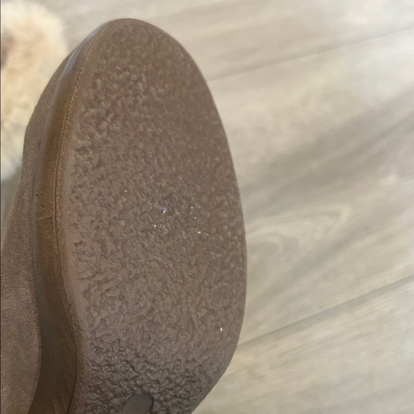 Women's Tan Suede Ankle Clogs Mule Boots with Real Fox Fur Trim - Picture 6 of 11